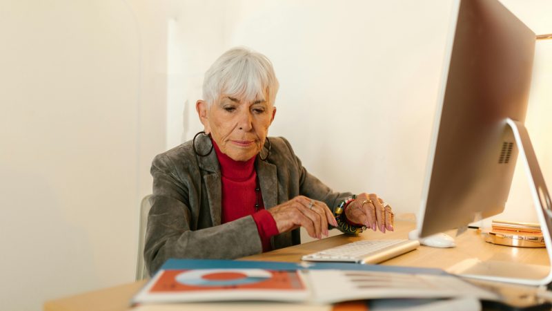 At 62 With Hidden Debt and No Car, She Walked Into a Social Security Office — Here’s What Happened Next