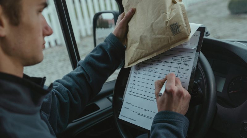 A FedEx Driver in Detroit Almost Lost $1,400 in Stimulus Money Because He Assumed He Didn’t Qualify